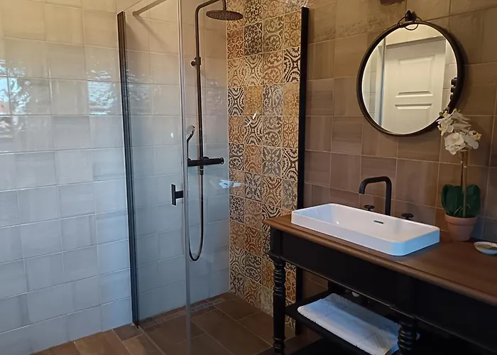 The Herbalist (adults Only) ホテル