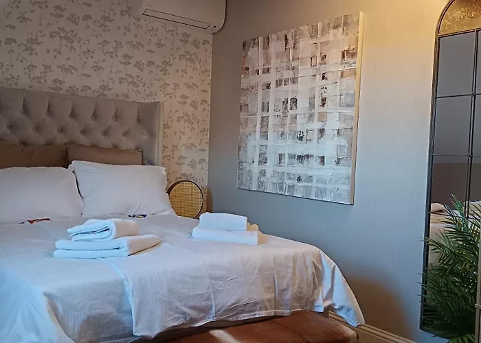 The Herbalist (adults Only) ティハニ