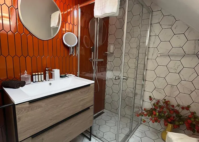 The Herbalist (adults Only) ホテル